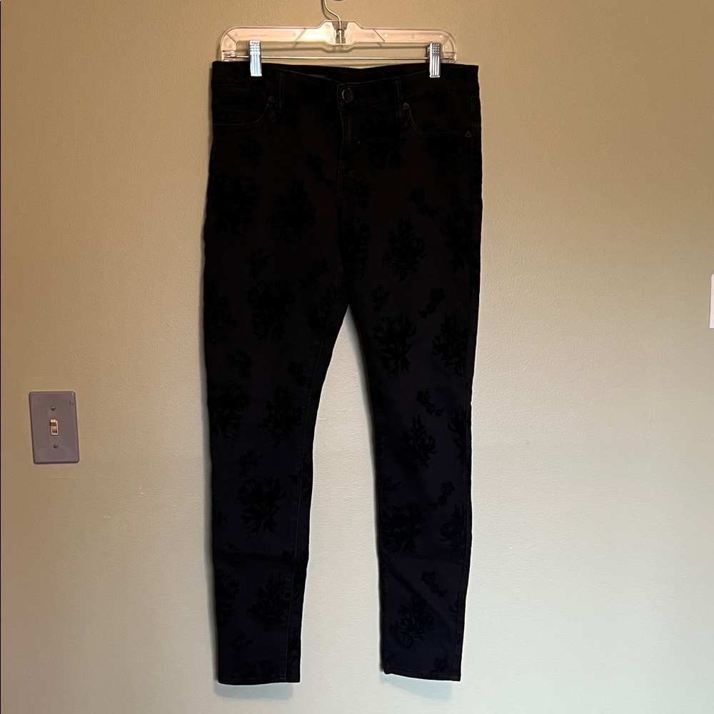 MIA KUT from the cloth Black Toothpick Skinny Jeans